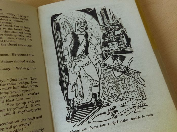 Tom Corbett Danger in Deep Space ! 1953 ! by Carey Rockwell, Illustrations by Louis Glanzman !