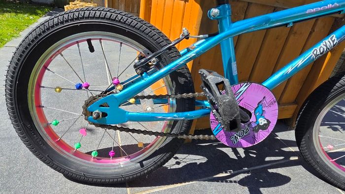 Apollo Roxie Kids 16 inch BMX Bike