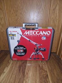 Meccano 25-in-1 Motorized Super Construction Set