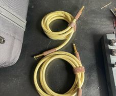 2 Fender Bender 1.5 metre guitar cables