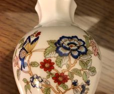 Vintage Royal Tara Mini Bud Vase