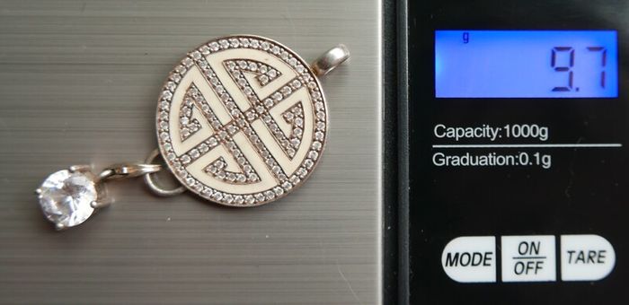 THOMAS SABO 925 Serling Silver Lucky Great Blessing Symbol  Pendant with Stone Detail