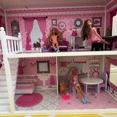 Doll house