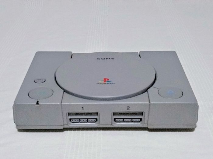 Sony PlayStation PSX PS1, Two Controllers, Cables, Game