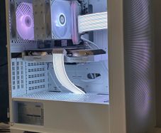 Gaming pc (negotiable just send me a price)
