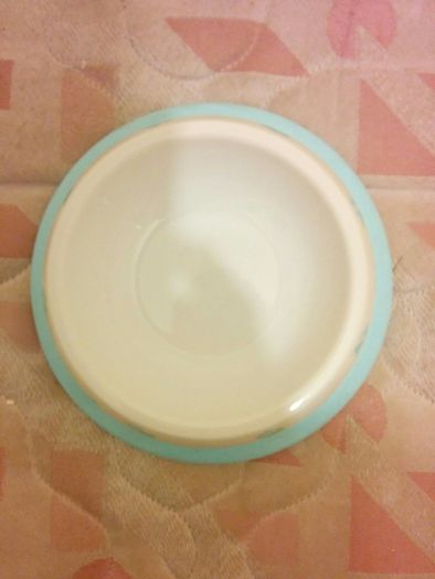 Small dog bowls