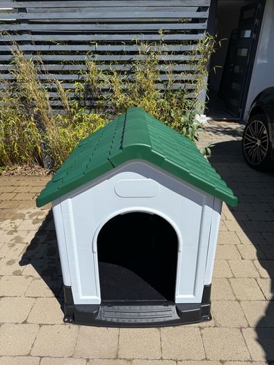 Dog Kennel - Large - Never Used