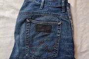 wrangler dustin jeans Size 34/32 button fly navy in excellent condition