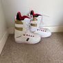 snowboarding boots Image 2