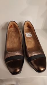 Clarks  shoes