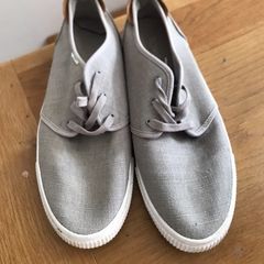 toms uk 9