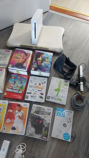 Nintendo Wii Bundle