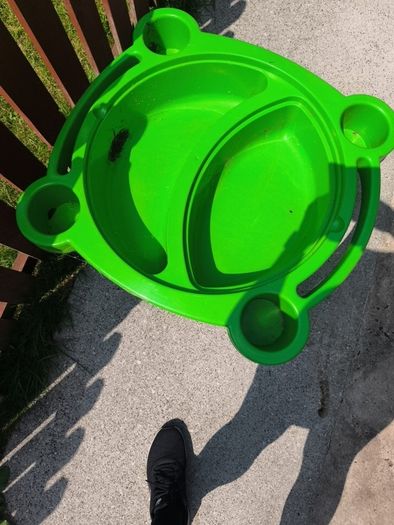 sand and water table, free to collect