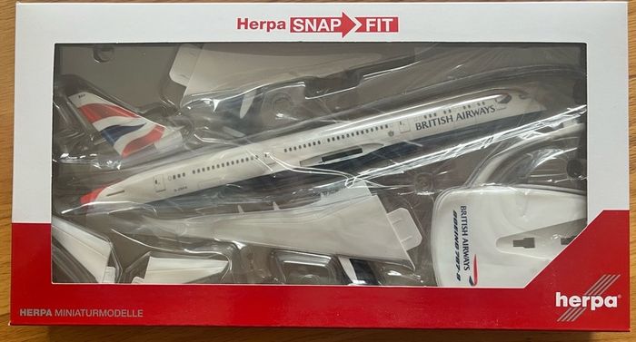 NEW British Airways Boeing 787 Large Scale Model Airplane