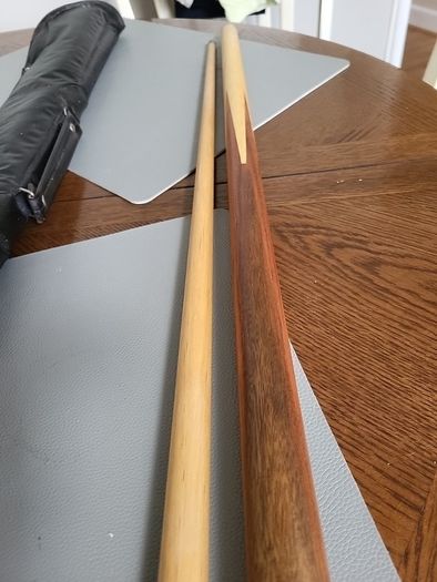 Snooker cue 2 piece