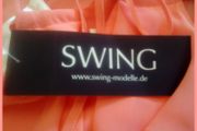 BNWOT Swing Modelle Multi Layered Overlap Halter Style Chiffon Dress