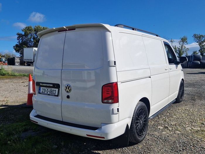 Volkswagen Transporter Highline 6.1