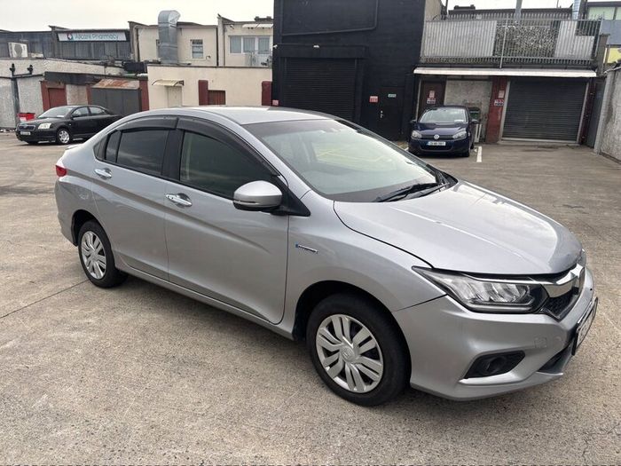 2018 Honda Grace  Only 54,000 Km