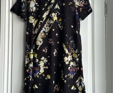 Warehouse floral dress - size 12