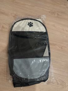 Small animal enclosure tent, collapsable and portable for small and medium animals (91x91x58cm)