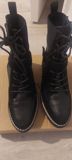 river island black leather boots size 5