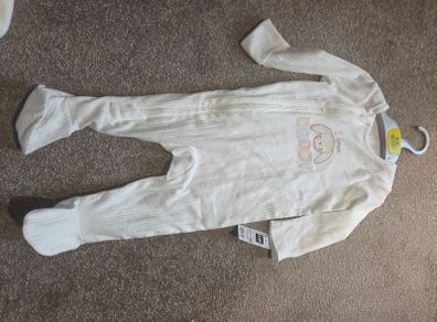 Dunnes Baby Grow 3-6 mths (Brand New)