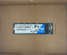 1 TB WD blue sata ssd
