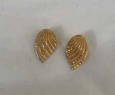 Vintage French Clip on Earrings