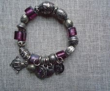 Charm bracelet,Jewellery,Bracelet,Elasticated bracelet