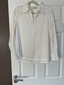Carolyn Donnelly top