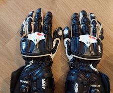 Knox Handroid Size M Racing Gloves