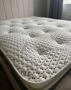 2000 Ruby Pocket Sprung Mattress
