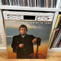 Johnny Cash - Johnny Cash Is Coming To Town [Vinyl]