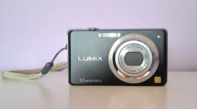 Panasonic lumix FS10