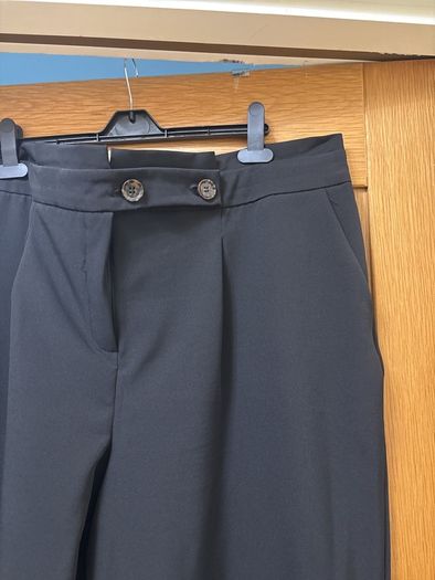 womens trousers size 22