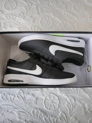 Nike Air max Women's SB Bruin