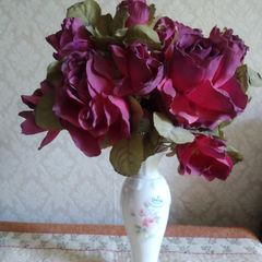 Vintage artificial Silk Roses