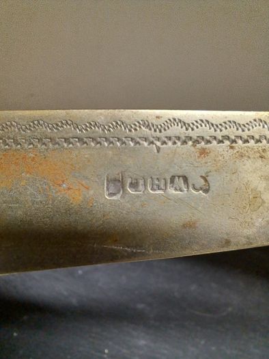 Antique Mother of Pearl fish knives
