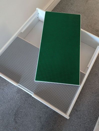 Lego Table