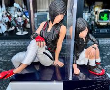 Mirrors Edge Statue