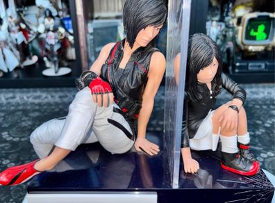 Mirrors Edge Statue
