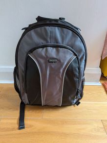 targus laptop bag