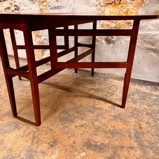 Mid Century Modern Gate Leg Drop Leaf Dining Table