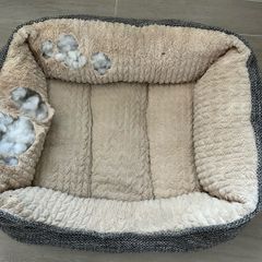Dog Bed Medium - mend or reuse the filling