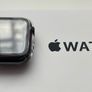 Apple Watch SE (2025) GPS Black Cracked Screen Fully Working Boxed Image 9