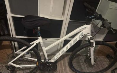Scott women's bike