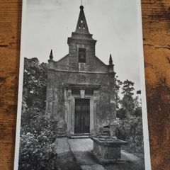 Old Postcard Nicholas Ferrar's Grave, St John Churchyard, Little Gidding - free standard postage