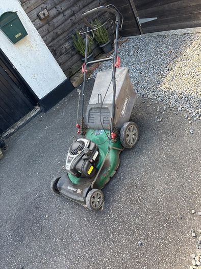 lawnmower
