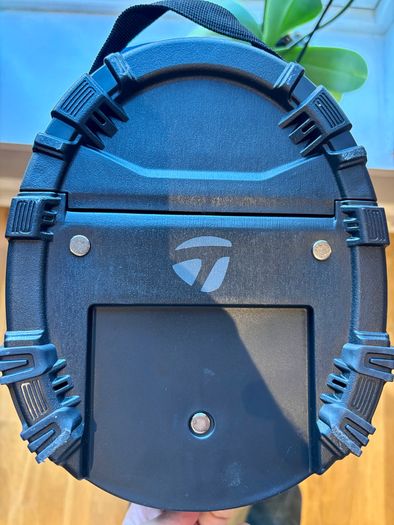 NEW - TaylorMade FlexTech Stand Bag (Black/Blue), stand legs still have the factory wrapping on them.