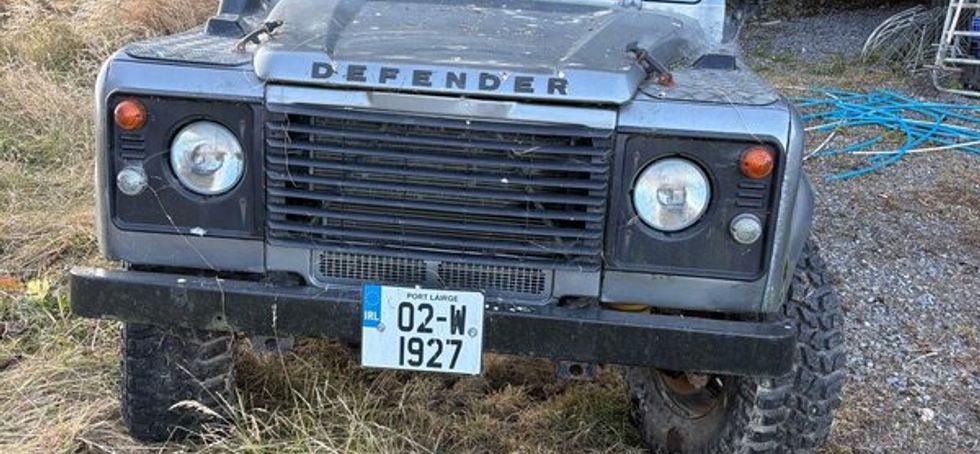 Land Rover defender 110 td5 pickup